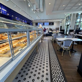 Paris Baguette - Bakeries Near Me - Coppell, Texas Paris Baguette - Bakeries Near Me - Coppell, Texas