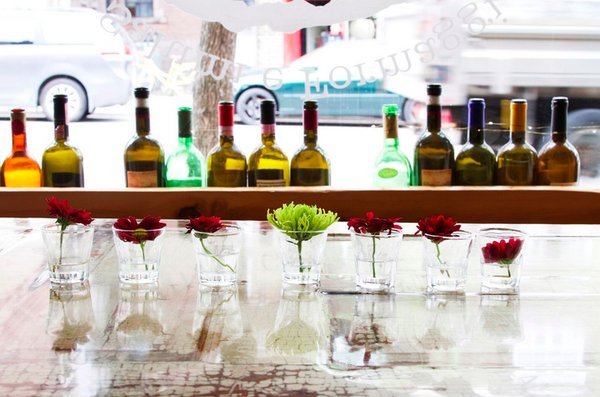 Local Kitchen & Wine Bar by null