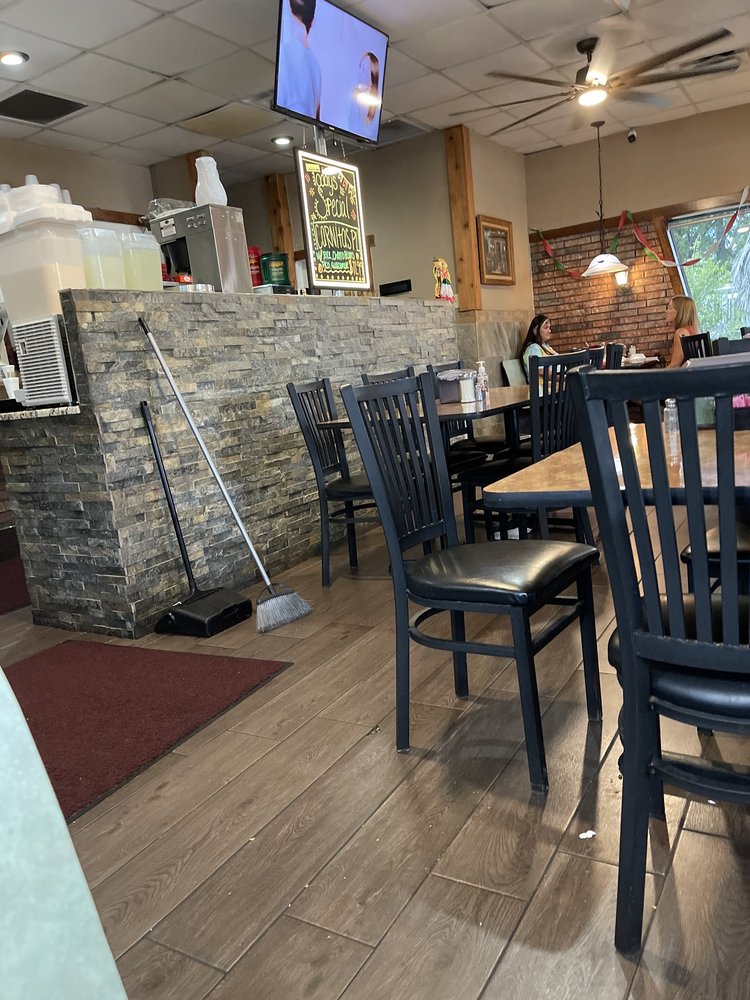 Jaliscos Mexican Restaurant