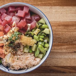 King Poke Bowl