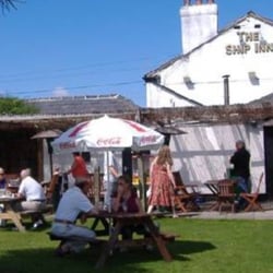 Ship Inn - Sunny Day At The Ship