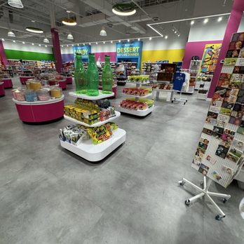 IT'SUGAR - Candy Stores Near Me - Nashville, Tennessee