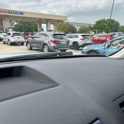 Costco Gas - Long lines