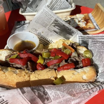 Chicago Brewhouse - Italian beef - Beer Bar Near Me - Chicago, Illinois Chicago Brewhouse - Italian beef - Beer Bar Near Me - Chicago, Illinois