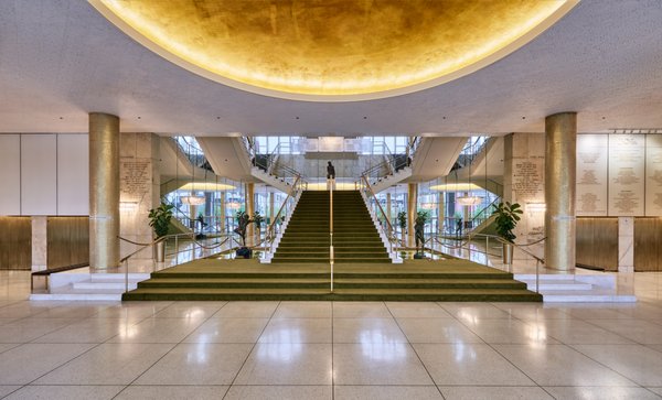 Dorothy Chandler Pavilion by null