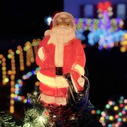 CarMax Tacky Light Run
