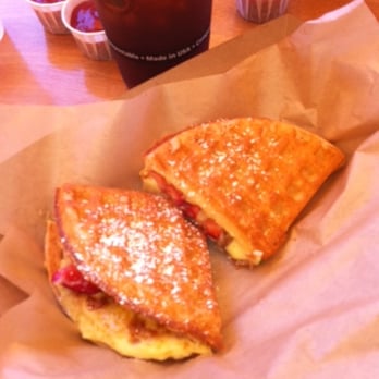 Bruxie - Strawberry Creme Brulee - Sandwiches Near Me - Orange, California