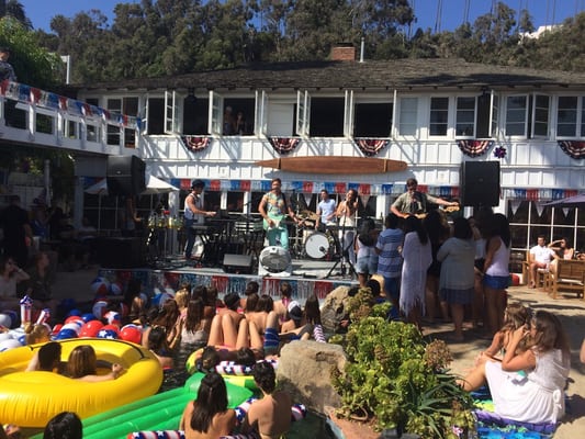 127 hollister ave santa monica