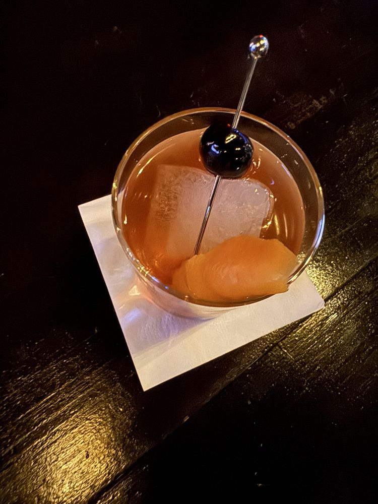 The C List Cocktail Bar Logo