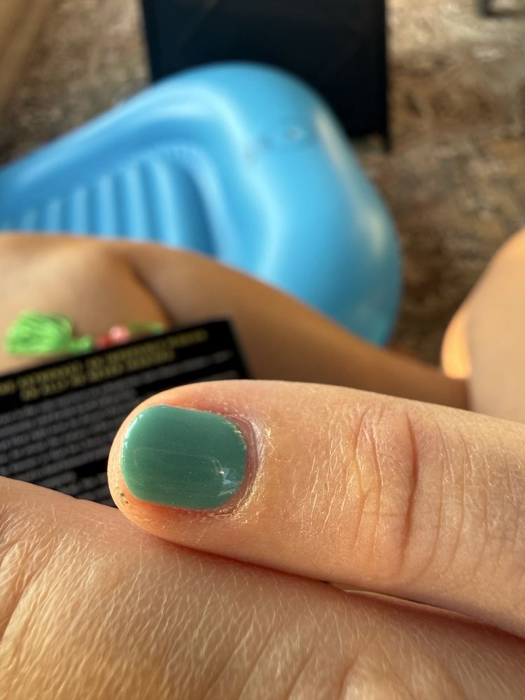 Onyx nails spa Logo