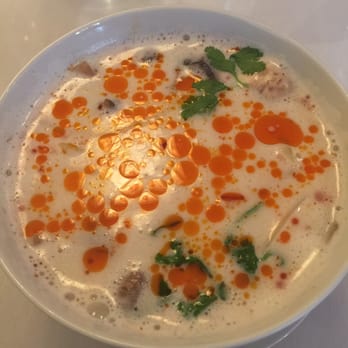 Pad Thai Restaurant - Tom KHA spice level 4 - Thai Near Me - Escondido, California Pad Thai Restaurant - Tom KHA spice level 4 - Thai Near Me - Escondido, California