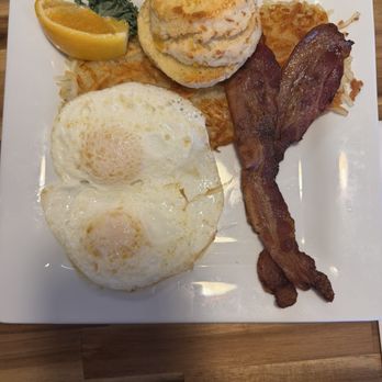 Pete's Egg Nest - Classic egg breakfast - Breakfast & Brunch Near Me - Seattle, Washington Pete's Egg Nest - Classic egg breakfast - Breakfast & Brunch Near Me - Seattle, Washington