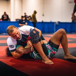 The Peoples Jiu Jitsu - Professor Eric Kimura lock