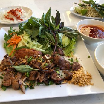 Pho Anh - Thin rice noodle with BBQ pork and grilled shrimp - Vietnamese Near Me - Riverside, California