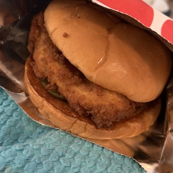 Chick-fil-A - Sooooooo good!!!! Free chicken sandwich for their grand opening!! - Fast Food Near Me - Boca Raton, Florida