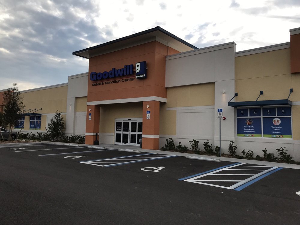 GOODWILL RETAIL Updated September 2024 10 Reviews 4950 Challenger Blvd, Fort Myers
