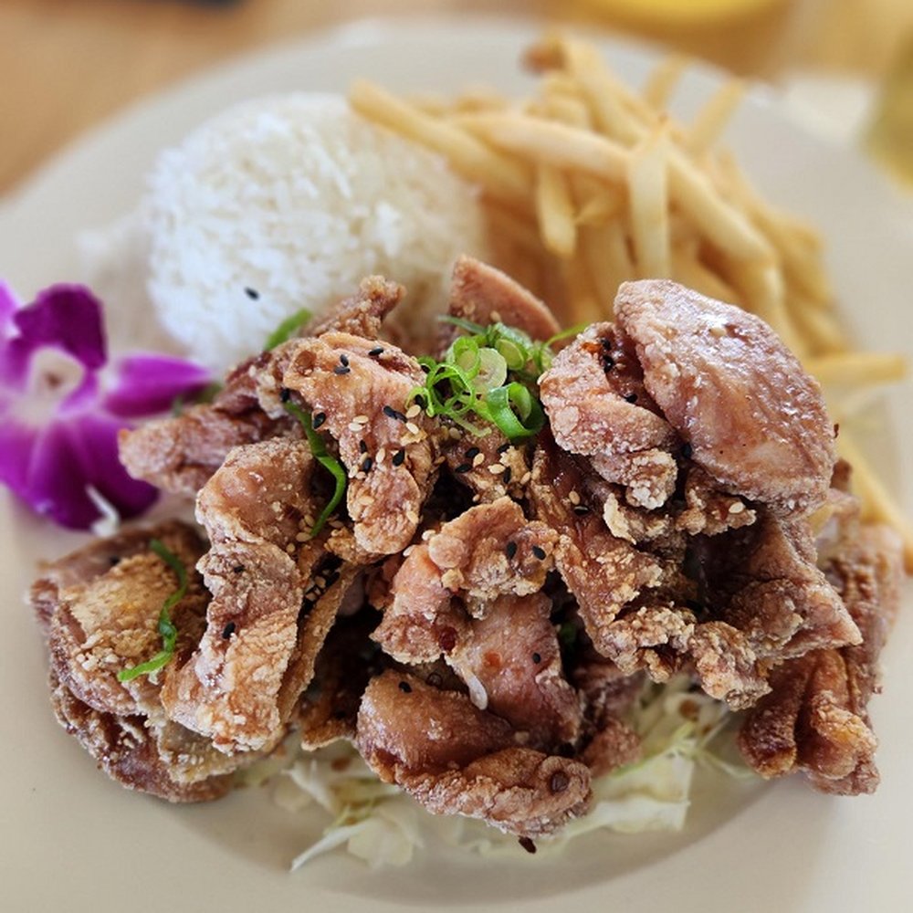 Restaurant Tombo - Korean Chicken with rice and fries (it should have been fries and mac salad) - American Near Me - Ewa Beach, Hawaii Restaurant Tombo - Korean Chicken with rice and fries (it should have been fries and mac salad) - American Near Me - Ewa Beach, Hawaii