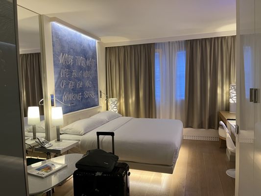 Hotel N’vy by null
