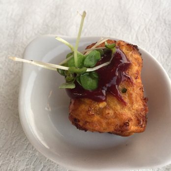 Sufi - Fried plantain with goat cheese. - Mediterranean Near Me - Nayarit, NAY Sufi - Fried plantain with goat cheese. - Mediterranean Near Me - Nayarit, NAY