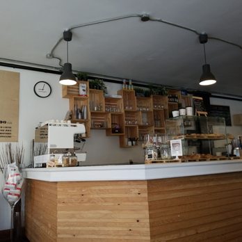 Think It Pensa Italiano - a bar with a clock on the wall - Coffee & Tea Near Me - Toronto, Ontario Think It Pensa Italiano - a bar with a clock on the wall - Coffee & Tea Near Me - Toronto, Ontario