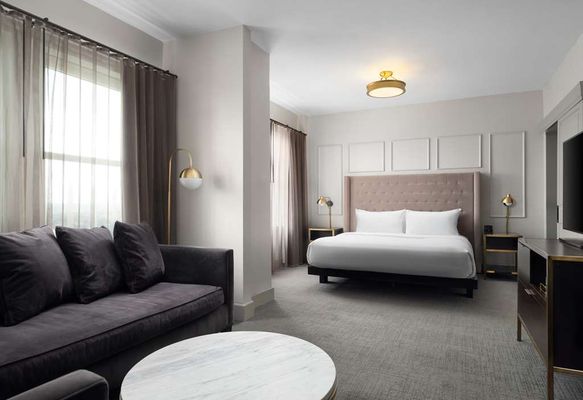 Hotel Phillips Kansas City, Curio Collection by Hilton by null