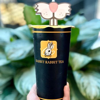 Rabbit Rabbit Tea - Iron Buddha milk tea - 75% sweetness - Coffee & Tea Near Me - Santa Clara, California
