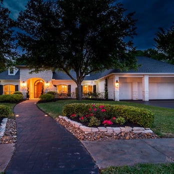 Ruth/Chris Real Estate - One of a kind custom David Powers 1-story home in the desirable Seven Meadows community zoned to great Katy schools... - Real Estate Agents Near Me - Katy, Texas Ruth/Chris Real Estate - One of a kind custom David Powers 1-story home in the desirable Seven Meadows community zoned to great Katy schools... - Real Estate Agents Near Me - Katy, Texas