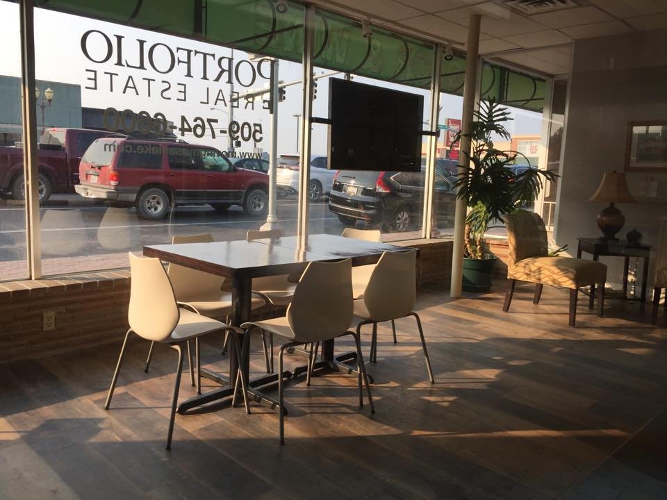 PORTFOLIO REAL ESTATE Updated August 2024 10 Reviews 119 E