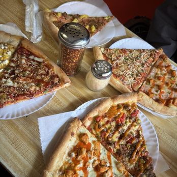 Vinnie's Pizzeria - Buffalo Chicken Pizza Vegan Eggplant Parmigiana Pizza The Cowboy Pizza Elote Pizza Vegan Spare Rib and Pineapple Pizza - Pizza Near Me - Brooklyn, New York Vinnie's Pizzeria - Buffalo Chicken Pizza Vegan Eggplant Parmigiana Pizza The Cowboy Pizza Elote Pizza Vegan Spare Rib and Pineapple Pizza - Pizza Near Me - Brooklyn, New York