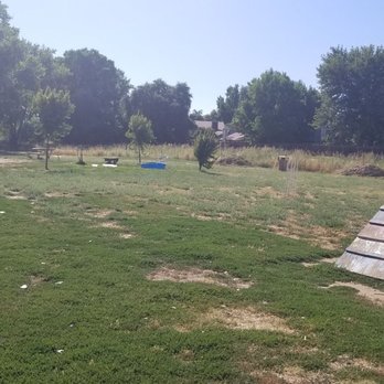 Off the leash Dog Park - Obstacle course & kiddie pools - Dog Parks Near Me - Yuba City, California Off the leash Dog Park - Obstacle course & kiddie pools - Dog Parks Near Me - Yuba City, California
