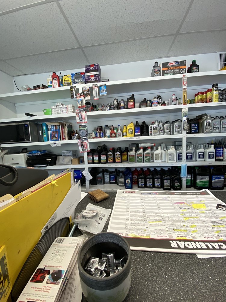 HARVEY AUTO REPAIR Updated April 2024 248 Main St, Monson