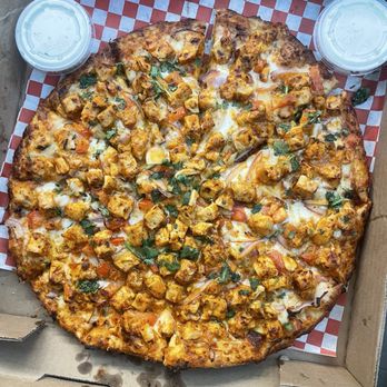 Mighty Munch Mtn Curry Pizza - Large Butter chili chicken pizza - Pizza Near Me - Vancouver, Washington Mighty Munch Mtn Curry Pizza - Large Butter chili chicken pizza - Pizza Near Me - Vancouver, Washington