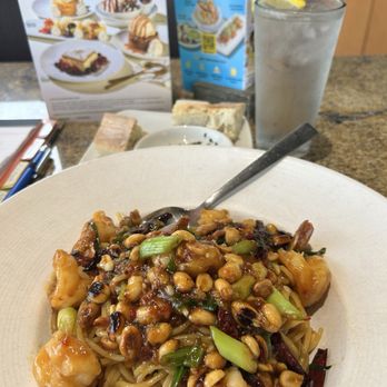California Pizza Kitchen - Pizza Near Me - Scottsdale, Arizona California Pizza Kitchen - Pizza Near Me - Scottsdale, Arizona