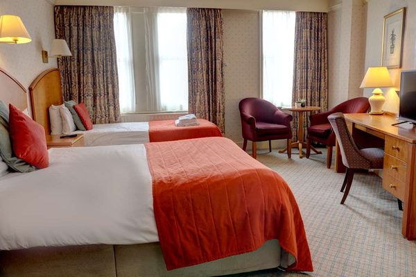 Crown & Mitre Hotel by null
