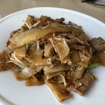 Bally’s kitchen - Thai Near Me - Windsor, Ontario