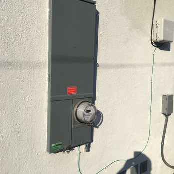 Franks Innovative Electric - Panel upgrade - Electricians Near Me