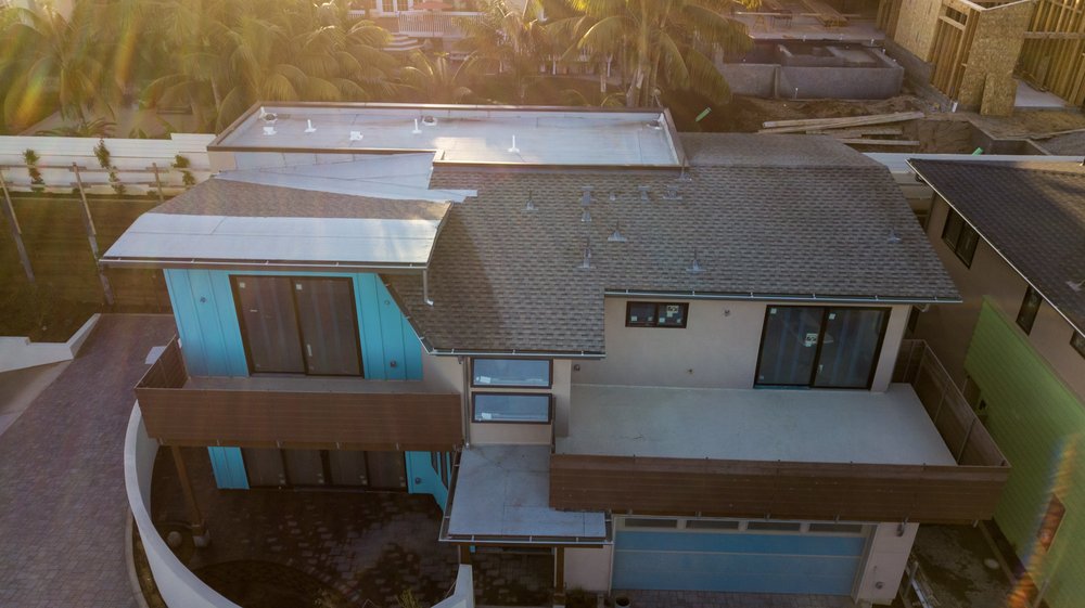 Slide of Seaside Roofing