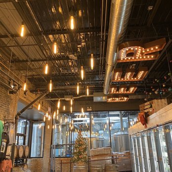 District Brew Yards - Brewpubs Near Me - Chicago, Illinois District Brew Yards - Brewpubs Near Me - Chicago, Illinois