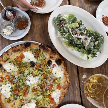 Gjelina - Squash Blossom , Zucchini , Cherry Tomato , Burrata & Parmesan Pizza Little Gem - New American Near Me - Venice, California Gjelina - Squash Blossom , Zucchini , Cherry Tomato , Burrata & Parmesan Pizza Little Gem - New American Near Me - Venice, California