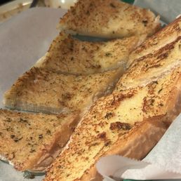 The best tasty garlic bread ever!! The best tasty garlic bread ever!!