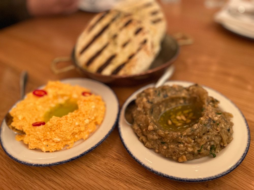 Mamakas Taverna