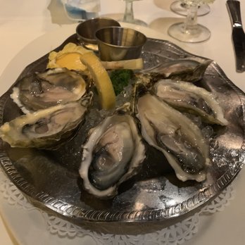 Hy's Steak House - Amazing Oysters on the Half Shell - Steakhouses Near Me - Honolulu, Hawaii