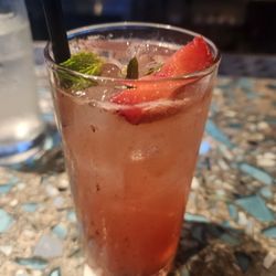 Pearl Lounge