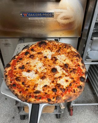Small’s Pizza by null