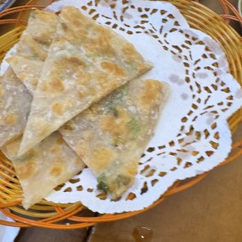 Din Soup Dumplings - W1. Scallion Pancake - Dim Sum Near Me - Brooklyn, New York