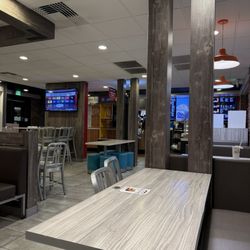 McDonald's - Dining area