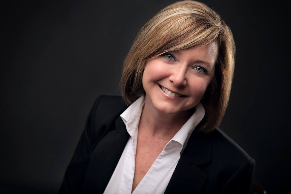 TRISH MINICH LAKE OF THE OZARKS REAL ESTATE GROUP Contact Agent