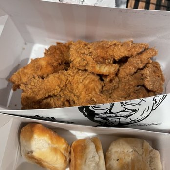 KFC - Chicken Wings Near Me - Philadelphia, Pennsylvania