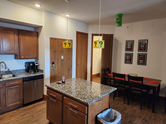 HUSBAND AND WIFE CLEANING SERVICES - Updated January 2025 - 81 Photos