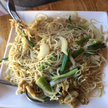 May Palace Restaurant - Chinese Near Me - Vail, Colorado